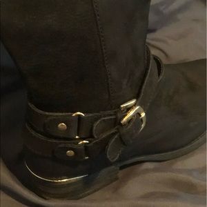 Black Steve madden boots